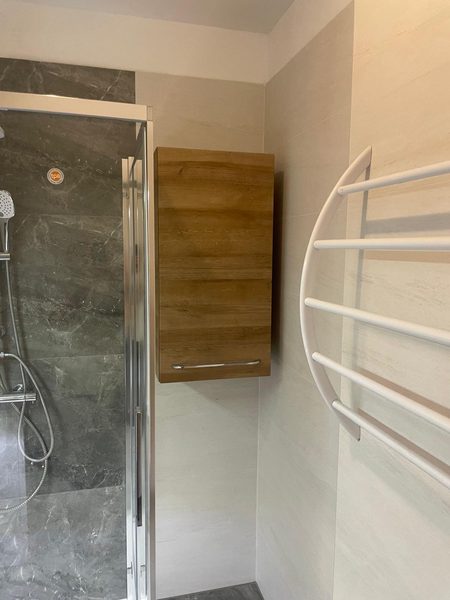 Badsanierung & Sanitärinstallationen